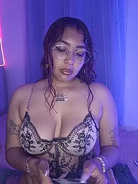 Snapshot of Selene_Roouse chatting on July 2026 03:19:02 AM Selene Roouse online show from July 2026 03:19:02 AM