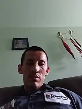 Snapshot of manscapedxxx chatting on July 2026 01:44:01 AM manscapedxxx online show from July 2026 01:44:01 AM