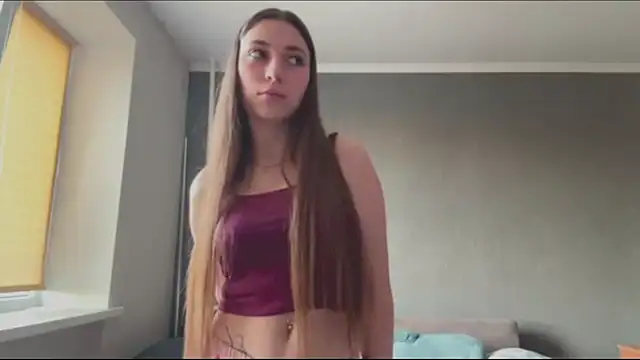 Snapshot of LilliamDowling chatting on July 2026 05:48:02 PM LilliamDowling online show from July 2026 05:48:02 PM