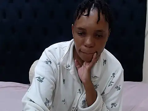 Snapshot of LilacKiss chatting on July 2026 05:56:02 AM LilacKiss online show from July 2026 05:56:02 AM