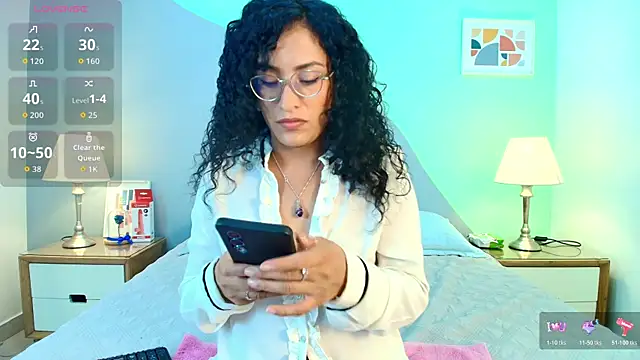 Snapshot of Amaraarae chatting on July 2026 05:52:01 PM Amaraarae online show from July 2026 05:52:01 PM