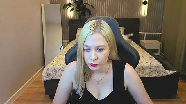 AmeliaxCandy online show from July 2026 11:56:02 AM