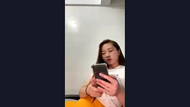TenishaFontanini online show from July 2026 10:31:01 AM