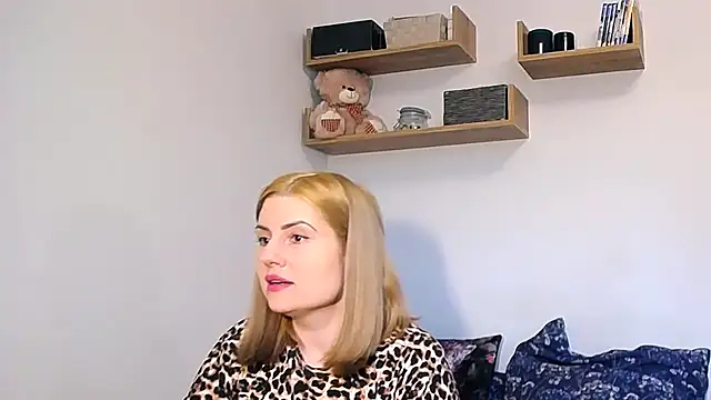 alisenties online show from March 2026 03:30:01 PM