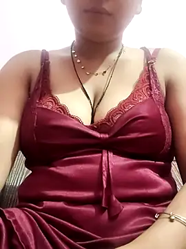 Snapshot of hoti_Komal chatting on July 2026 01:41:01 AM hoti Komal online show from July 2026 01:41:01 AM