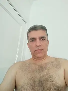 Snapshot of MatureHairyGuy chatting on July 2026 06:11:01 PM MatureHairyGuy online show from July 2026 06:11:01 PM