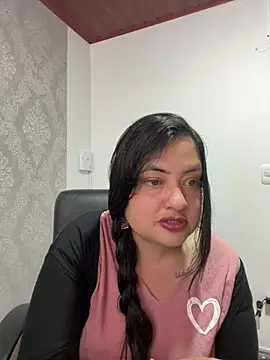 Snapshot of Antonella_Bernal chatting on July 2026 02:11:01 PM Antonella Bernal online show from July 2026 02:11:01 PM