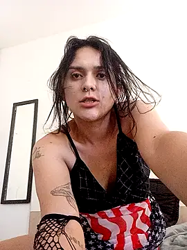 DaisyVian444 online show from July 2026 01:50:01 PM