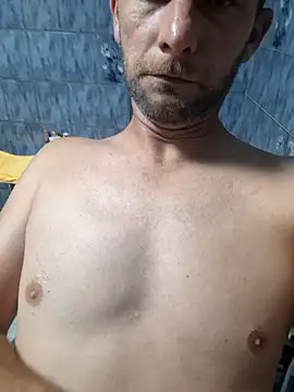thomiboy-1983 online show from July 2026 05:18:01 PM