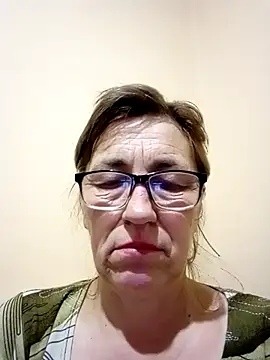 velvetsky651 online show from July 2026 06:21:01 PM