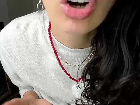 Sandalopezisback online show from July 2026 01:02:02 PM