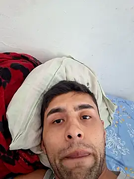 Snapshot of matiasxl01 chatting on July 2026 08:22:01 PM matiasxl01 online show from July 2026 08:22:01 PM