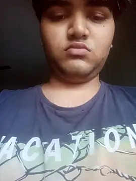 Snapshot of desianshu chatting on August 2026 12:37:01 PM desianshu online show from August 2026 12:37:01 PM