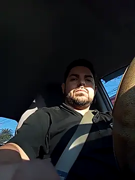 Snapshot of robredoj chatting on October 2025 09:37:01 PM robredoj online show from October 2025 09:37:01 PM