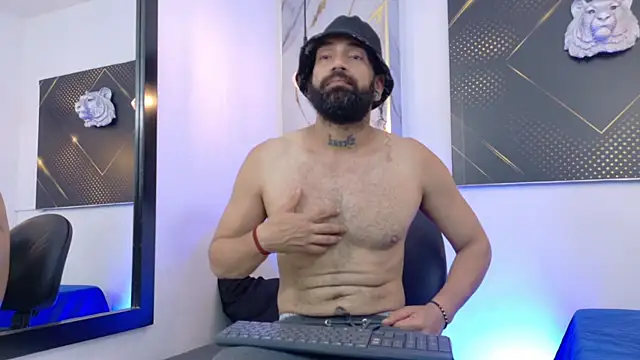 theronnyone online show from July 2026 11:42:02 AM