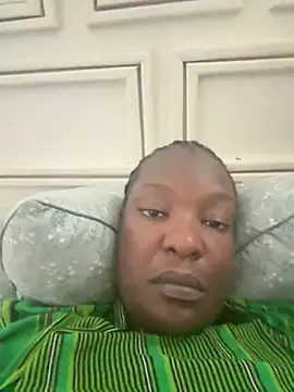 curvyreen online show from August 2026 06:38:01 AM