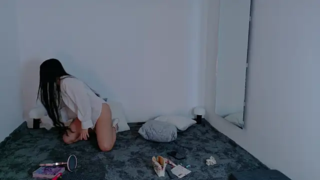 Snapshot of alexialeman chatting on August 2026 11:02:01 AM alexialeman online show from August 2026 11:02:01 AM