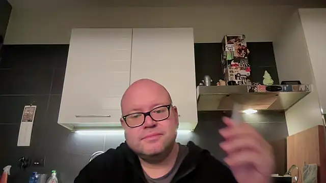 theitalianbear online show from October 2025 03:17:02 AM