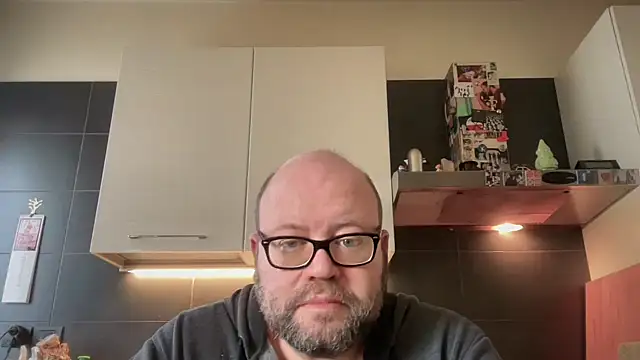 theitalianbear online show from February 2026 10:25:01 AM