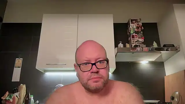 theitalianbear online show from June 2026 02:45:02 AM