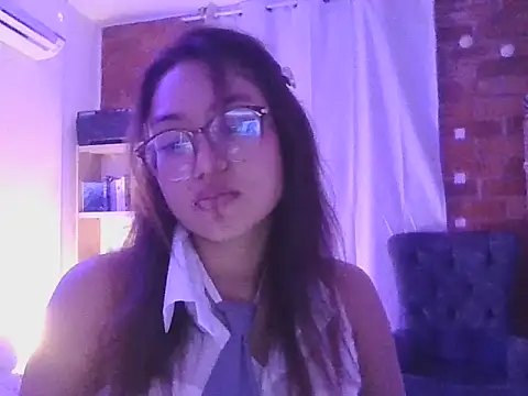 Honey devil online show from July 2026 01:49:01 AM