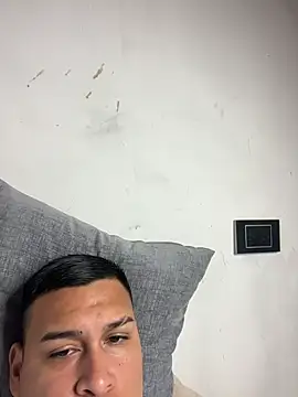 Cristopher 0 online show from August 2026 12:03:02 AM