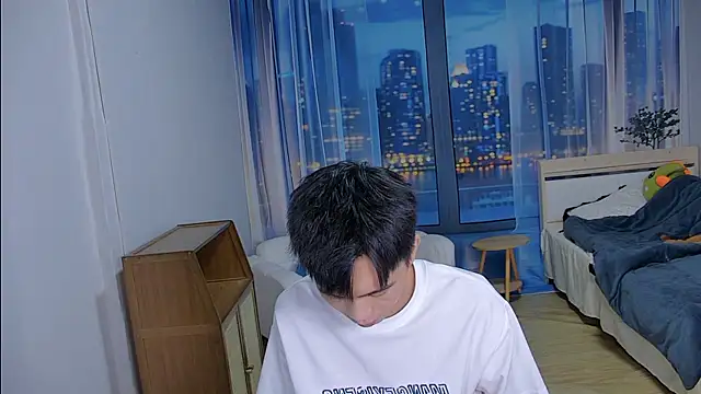 Snapshot of xiaoyang-FF chatting on July 2026 05:12:02 PM xiaoyang-FF online show from July 2026 05:12:02 PM