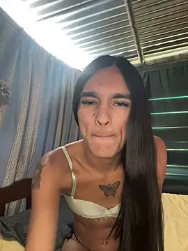 SofiaaLuxx online show from August 2026 05:12:02 PM