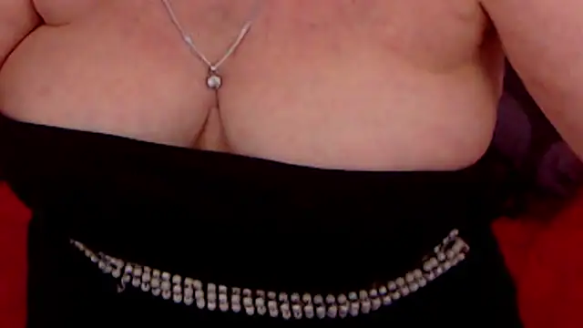 Snapshot of LadyAlana chatting on February 2025 10:42:01 PM LadyAlana online show from February 2025 10:42:01 PM