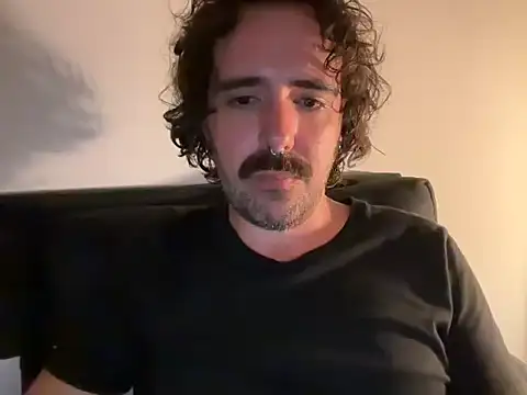 Snapshot of Lorenzvael chatting on July 2026 08:19:02 PM Lorenzvael online show from July 2026 08:19:02 PM