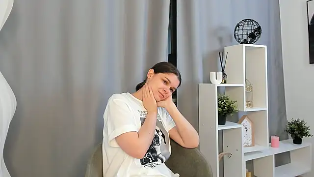 Snapshot of KyleFeight chatting on August 2026 10:03:01 AM KyleFeight online show from August 2026 10:03:01 AM