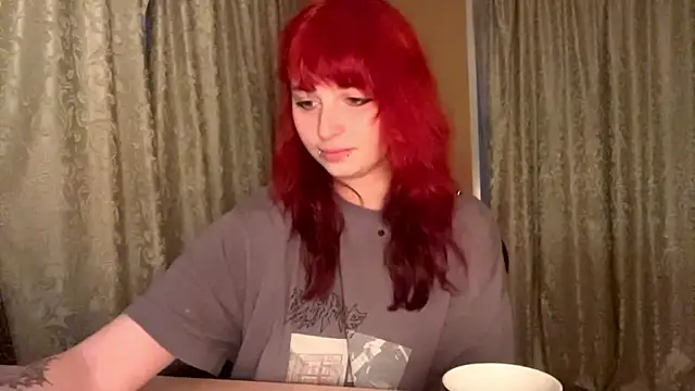 LyndseyCronshaw online show from August 2026 05:26:02 PM