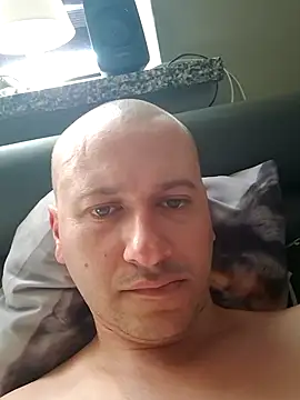 ernilee online show from August 2026 12:07:01 PM