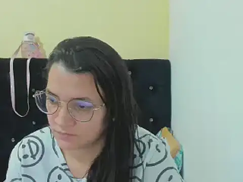 MARILYN GARCIA online show from December 2024 03:42:02 PM