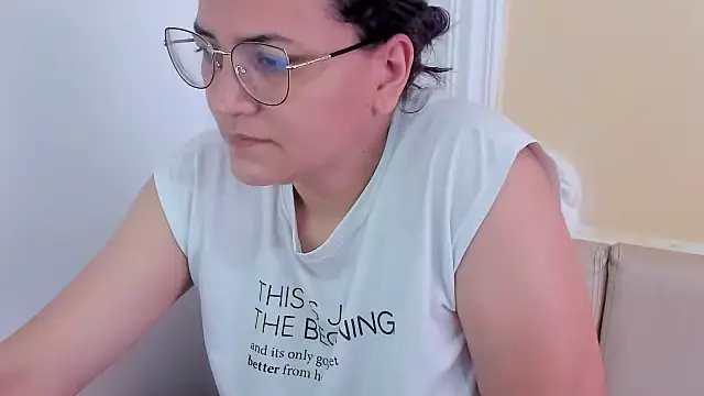 MARILYN GARCIA online show from February 2025 02:48:02 PM