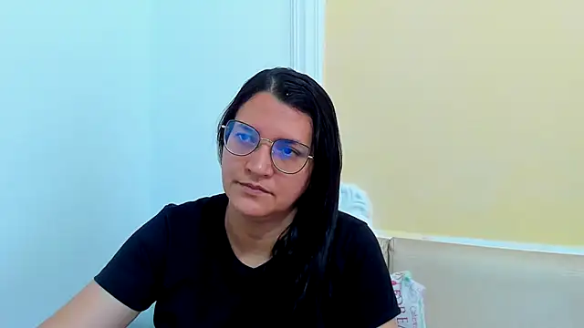 MARILYN GARCIA online show from March 2025 05:07:02 PM