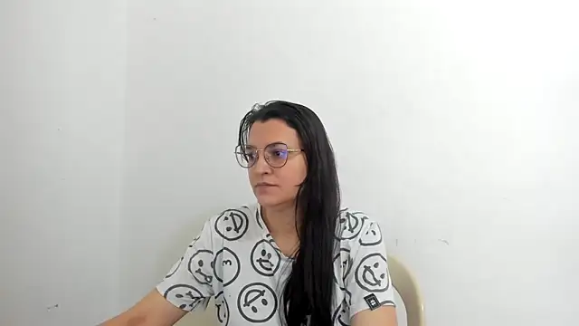 MARILYN GARCIA online show from September 2025 01:33:01 PM