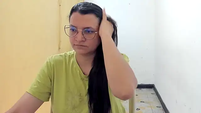 MARILYN GARCIA online show from October 2025 02:07:01 PM