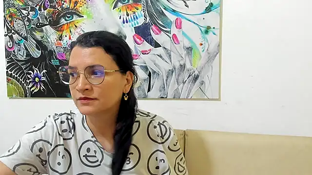 MARILYN GARCIA online show from March 2026 01:43:02 AM