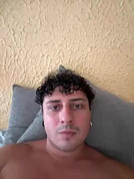 Snapshot of la_volpe_mangia_uva chatting on August 2026 02:52:01 PM la volpe mangia uva online show from August 2026 02:52:01 PM
