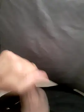 Snapshot of Demillvan chatting on December 2024 11:45:01 AM Demillvan online show from December 2024 11:45:01 AM