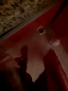 Snapshot of Demillvan chatting on November 2025 11:44:01 AM Demillvan online show from November 2025 11:44:01 AM