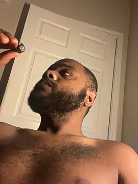 Snapshot of BigHunchoDick chatting on March 2025 03:52:02 AM BigHunchoDick online show from March 2025 03:52:02 AM