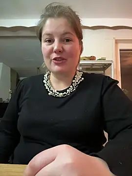 BootyLola online show from December 2024 05:58:02 PM