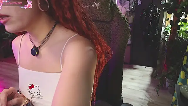 Dead Butterfly online show from November 2025 03:37:02 AM