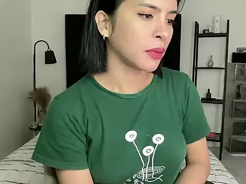 your bianca69 online show from October 2025 12:26:01 AM