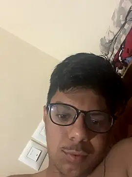 Snapshot of pavanboy chatting on December 2025 04:35:01 PM pavanboy online show from December 2025 04:35:01 PM