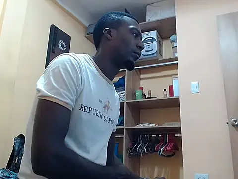 Snapshot of kurtbigcock chatting on October 2025 05:08:02 PM kurtbigcock online show from October 2025 05:08:02 PM