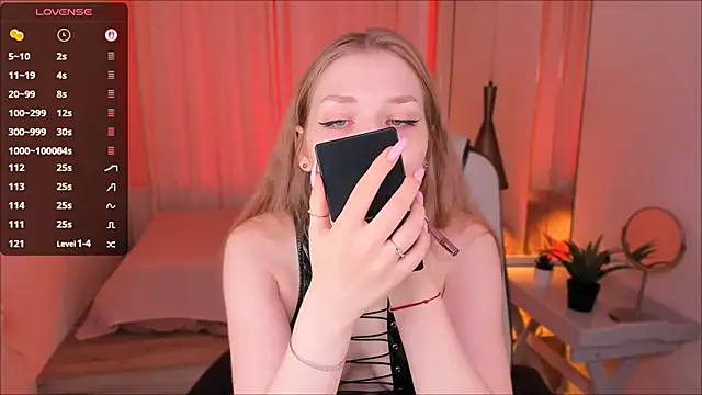 DakotaMabs online show from November 2025 06:50:01 AM