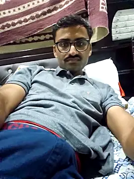 krishna8035 online show from September 2025 06:42:01 PM